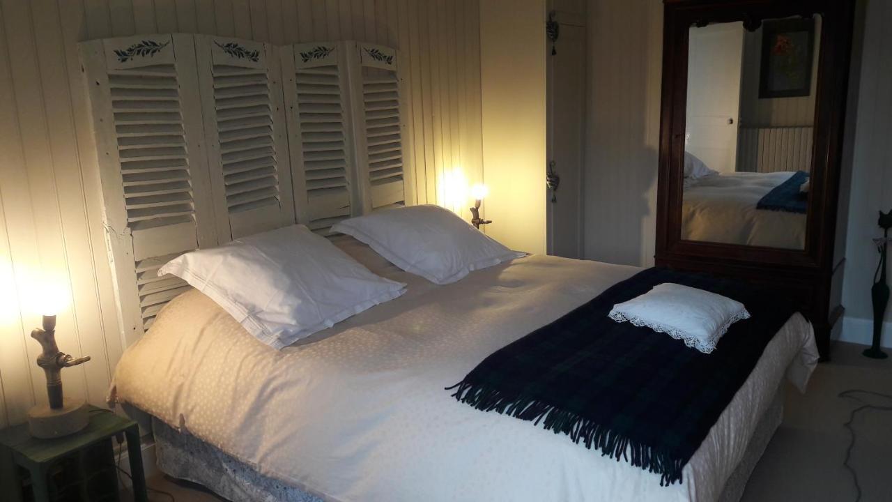 Le Clos De L'Eglise Arromanches-les-Bains Extérieur photo